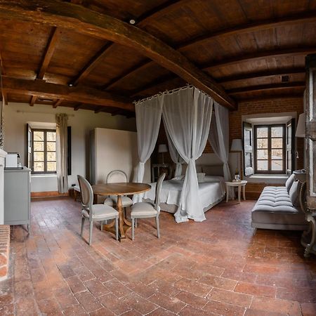 Castello Di Piovera Bagian luar foto